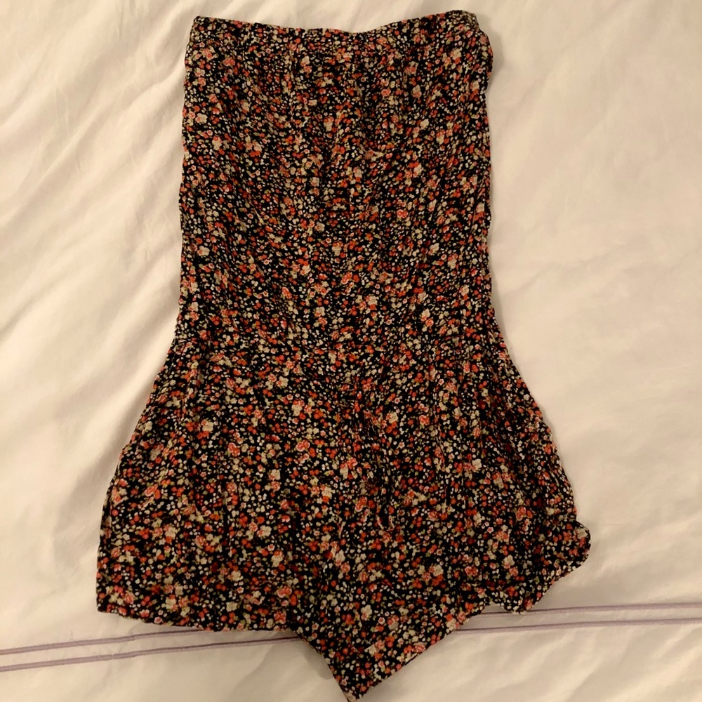 Floral Black Michael Stars Romper Size XS